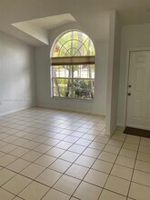 10572 NW 51st Terrace in Doral, FL - Building Photo - Building Photo