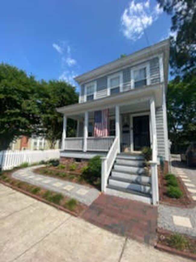 property at 531 Queen St