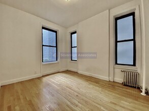 941 Amsterdam Ave in New York, NY - Building Photo - Building Photo