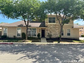 12416 Abbey Park in San Antonio, TX - Building Photo