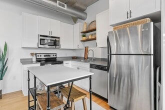 748 N 3rd St in Minneapolis, MN - Foto de edificio - Building Photo