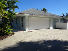 131 13th Ave in Indialantic, FL - Building Photo - Building Photo