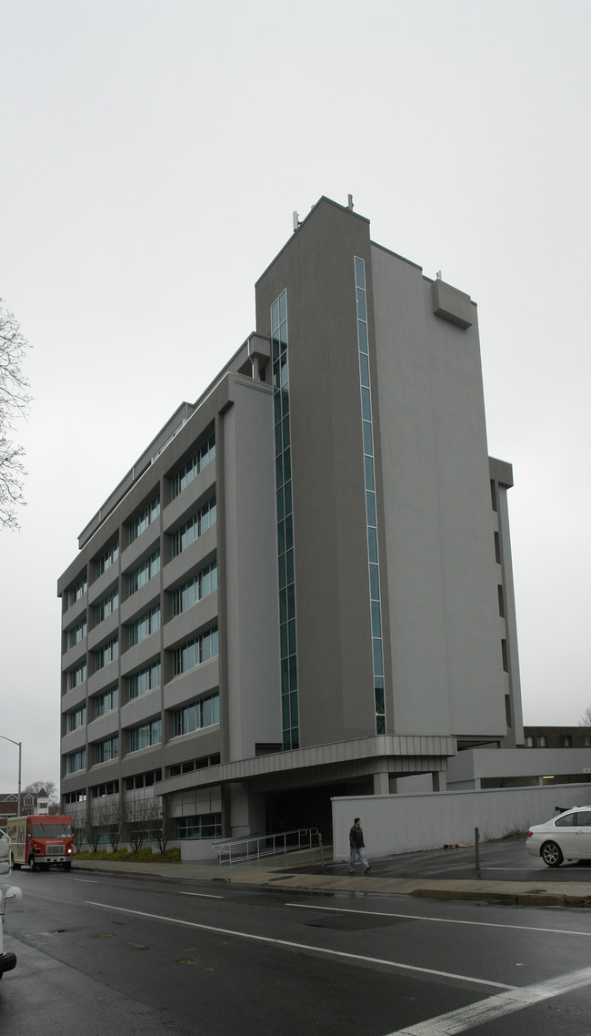 The Metropolitan in Stamford, CT - Building Photo - Building Photo