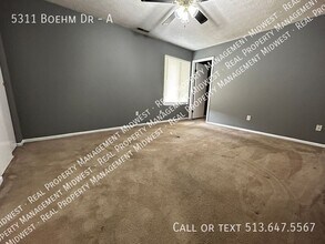 5311 Boehm Dr in Fairfield, OH - Building Photo - Building Photo