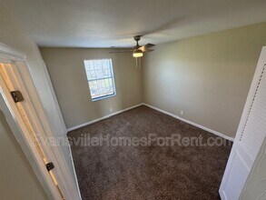 1638 Speaker Rd in Evansville, IN - Building Photo - Building Photo