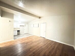 616 NW 92nd St in Oklahoma City, OK - Building Photo - Building Photo