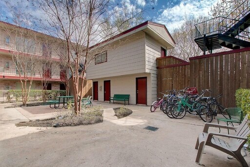 2207 Leon St in Austin, TX - Building Photo