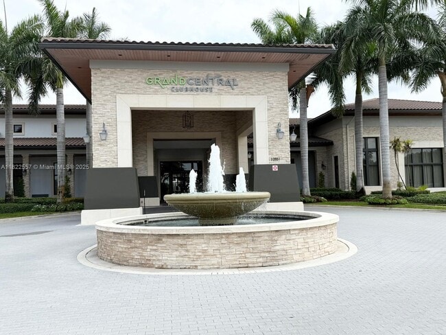 8900 NW 97th Ave in Doral, FL - Building Photo - Building Photo