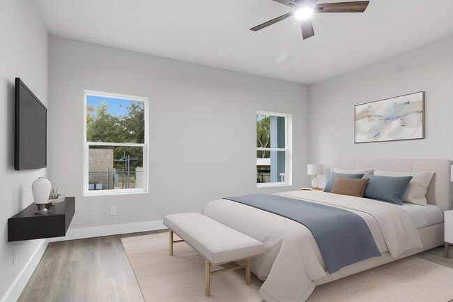 2205 E 148th Ave in Lutz, FL - Building Photo - Building Photo