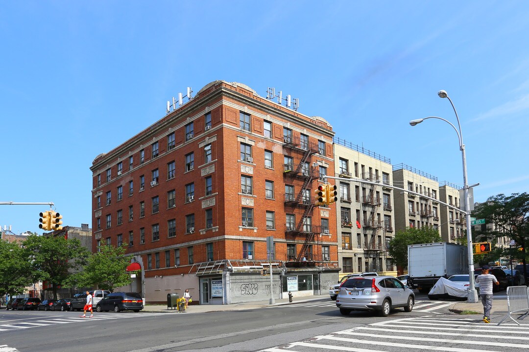 400 Audubon Ave in New York, NY - Foto de edificio