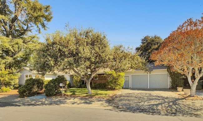 property at 1720 Humphrey Dr