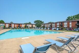 Seneca Bay Apartment Homes