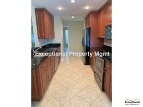 1617 SW 28th Terrace in Cape Coral, FL - Building Photo - Building Photo