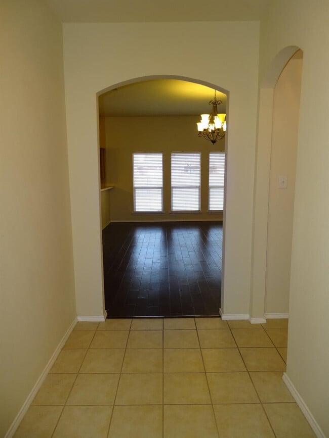 610 N Wayne Ave in Lubbock, TX - Building Photo - Building Photo