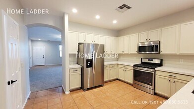 43690 W Knauss Dr in Maricopa, AZ - Building Photo - Building Photo