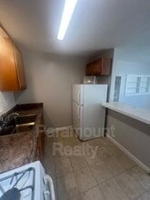 22075 Montgomery St in Hayward, CA - Building Photo - Building Photo