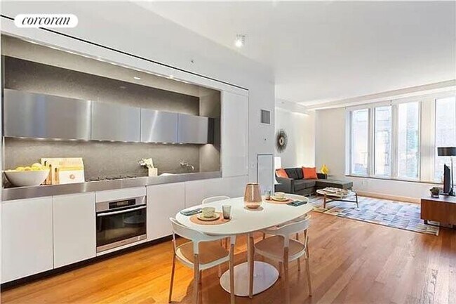 property at 15 William St