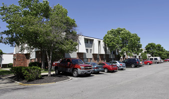 College Hill Apartments