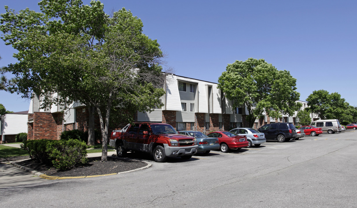 College Hill Apartments in Batavia, OH - Building Photo