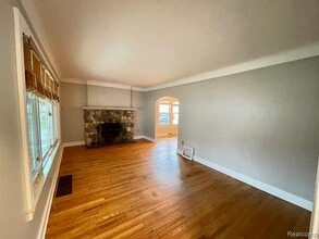 1103 Mclean Ave in Royal Oak, MI - Building Photo - Building Photo