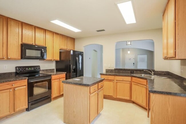 3854 Pebble Brooke Circle South in Orange Park, FL - Building Photo - Building Photo