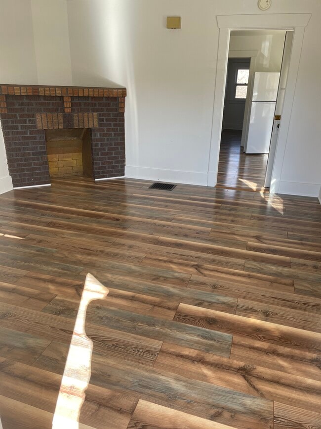 210 E Pitkin Ave, Unit Pitken Plex in Pueblo, CO - Building Photo - Building Photo