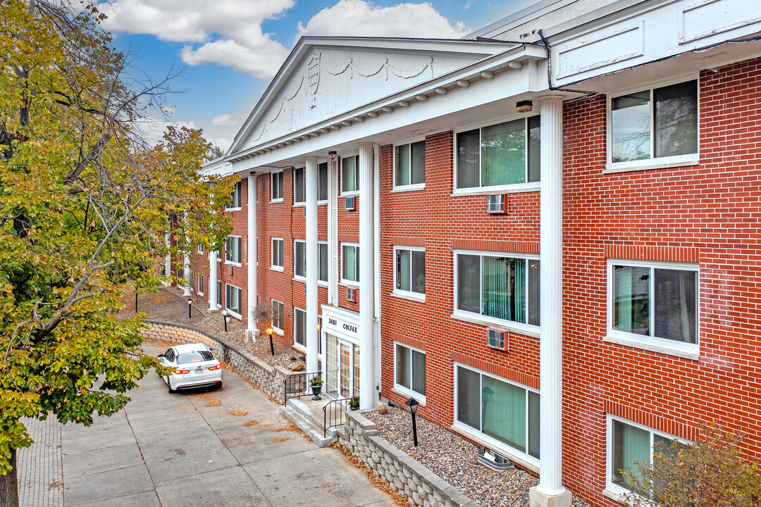 Colfax Manor in Minneapolis, MN - Building Photo