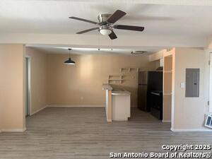 3718 Pleasanton Rd in San Antonio, TX - Foto de edificio - Building Photo