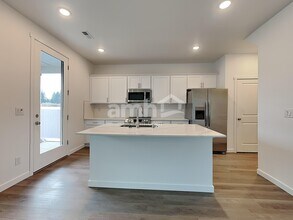 5132 Turnstone St SE in Olympia, WA - Building Photo - Building Photo