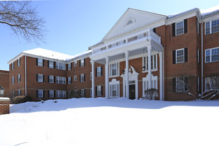 Shaker Park Manor Apartments