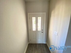 6613 Cotton Crk Rd NW in Huntsville, AL - Building Photo - Building Photo