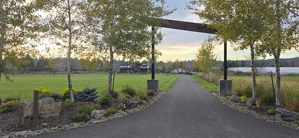 38100 NE 164th Ave in Amboy, WA - Foto de edificio - Building Photo