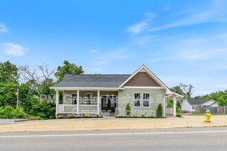 312 N Main St in Dickson, TN - Building Photo - Building Photo