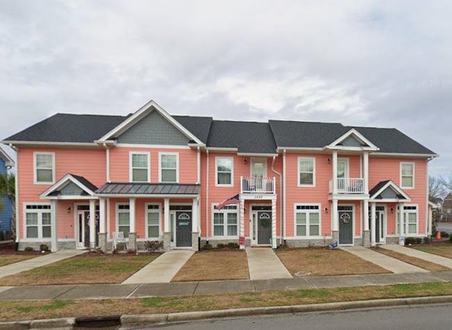 property at 3530 Pampas Dr