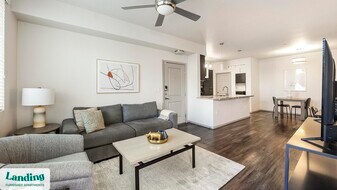 7700 W Aspera Blvd in Glendale, AZ - Building Photo