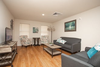 Park West in Snellville in Snellville, GA - Building Photo - Interior Photo