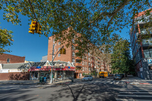 616 E 18th St in Brooklyn, NY - Foto de edificio - Building Photo