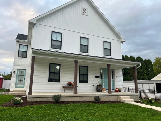 property at 17 N 5th St