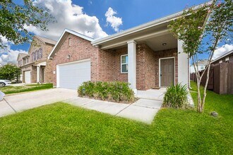 13535 Wembley Heights Dr in Houston, TX - Building Photo - Building Photo
