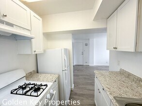 816 S Pacific St in Oceanside, CA - Building Photo - Building Photo