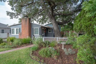 159 May Ave in Monrovia, CA - Building Photo - Building Photo