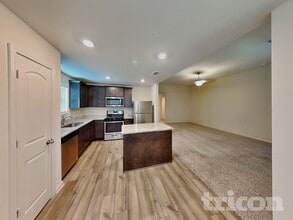 204 Micah Ln in Ferris, TX - Building Photo - Building Photo