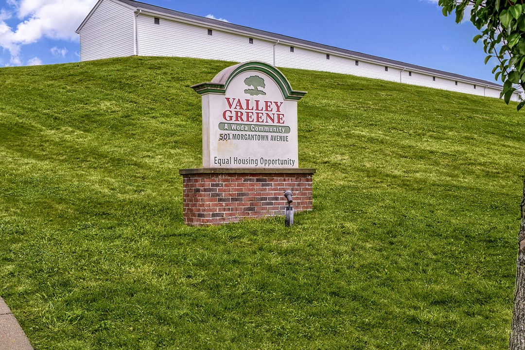 Valley Greene in Barnesville, OH - Building Photo