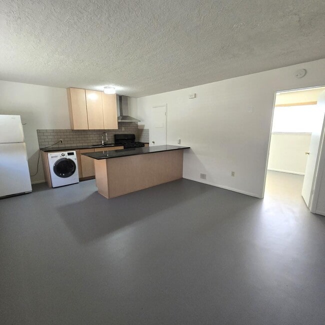 354 Pueblo Solano Rd NW in Los Ranchos de Albuquerque, NM - Building Photo - Building Photo