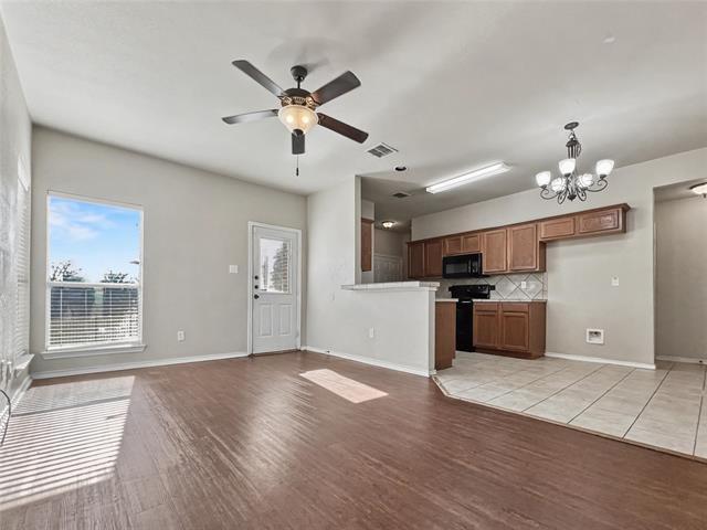 1301 Piedmont Dr in Mansfield, TX - Building Photo - Building Photo