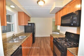 575 Cochise Pl in Carol Stream, IL - Building Photo - Building Photo