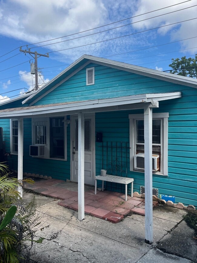 415 41st St in West Palm Beach, FL - Building Photo - Building Photo