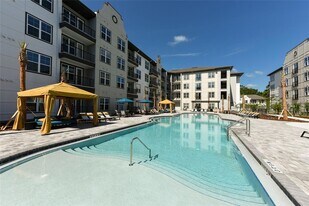 6629 Dan DiCiolla Dr, Unit B5 in Wildwood, FL - Building Photo