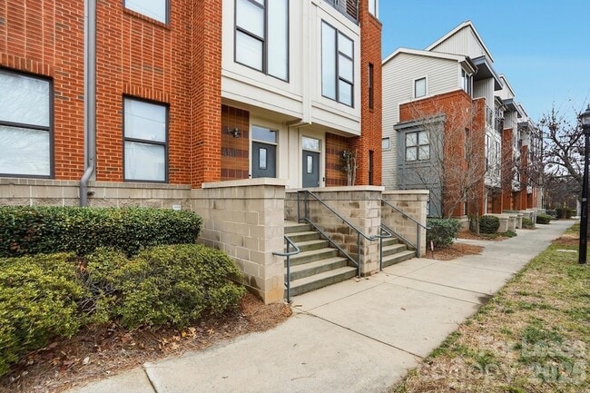 property at 440 N McDowell St