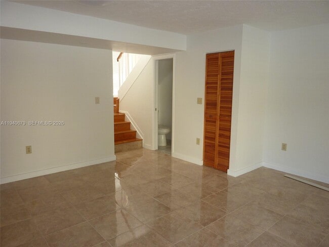 4535 SW 68th Ct Cir in Miami, FL - Building Photo - Building Photo